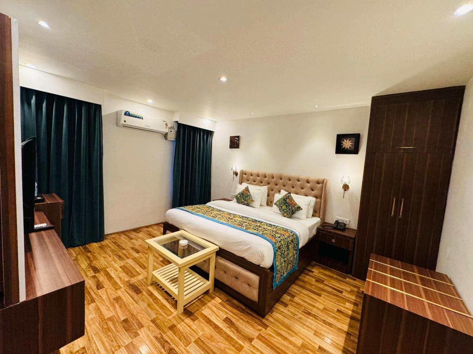 De Elaaf The Luxury Stay Srīnagar Eksteriør billede