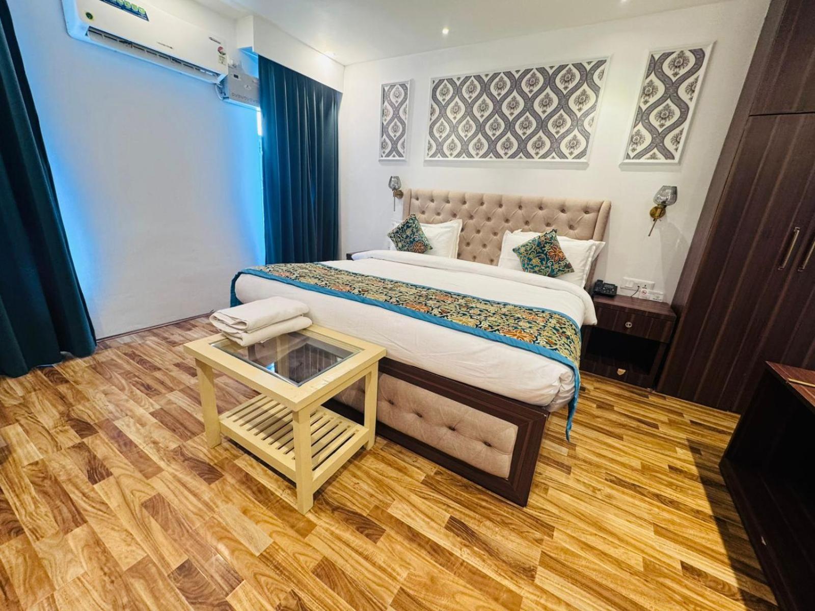 De Elaaf The Luxury Stay Srīnagar Eksteriør billede